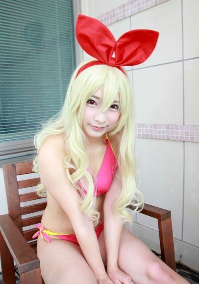 大胸女大学生电影