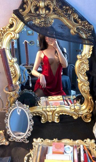 美丽的小桃子