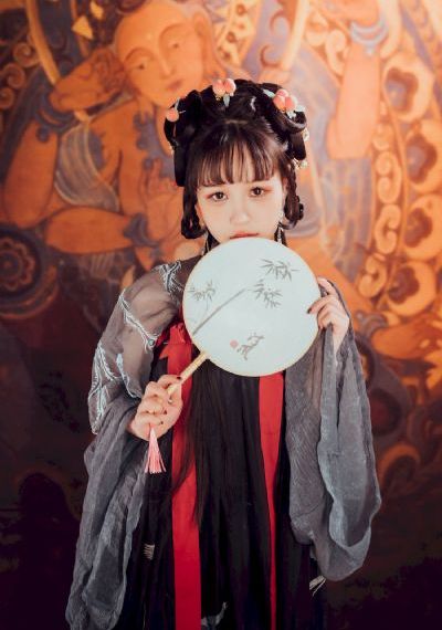 少女人形