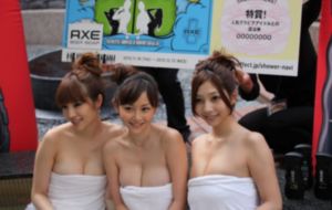年轻母亲7