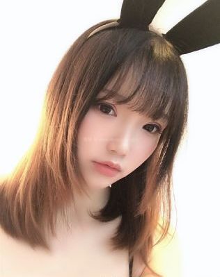 善良的女秘书的目的观看