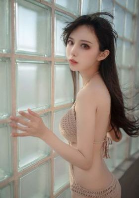 莱克茜·贝尔