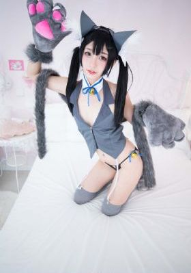 黑帮大佬爱上我的365天