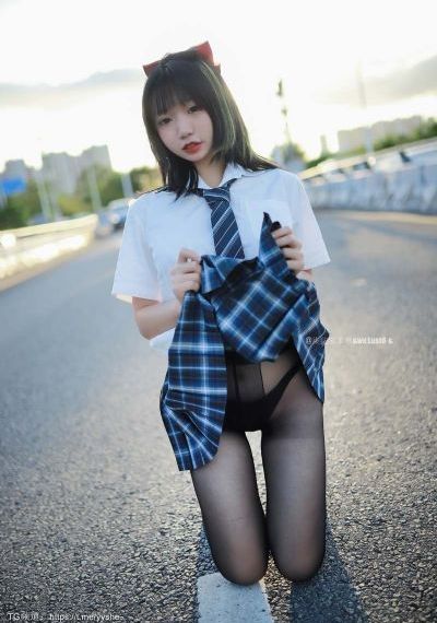 左右电影国语版在线观看免费